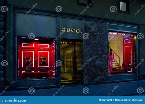 gucci outlet florence online|gucci outlet store in italy.